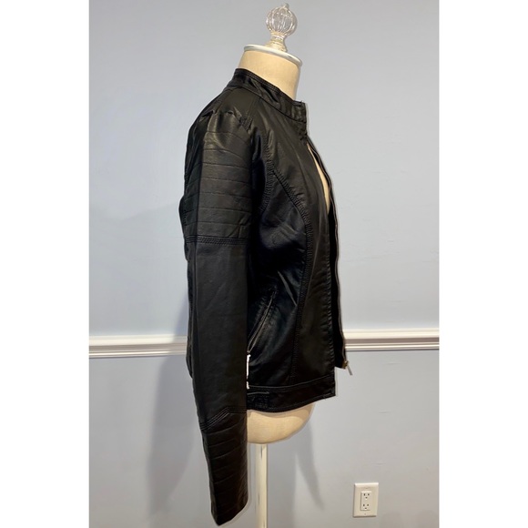 Vegan Leather Rocker Bomber Jacket - Picture 4 of 8